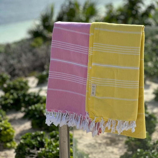 What Are Turkish Towels? Exploring with Loom Legacy.